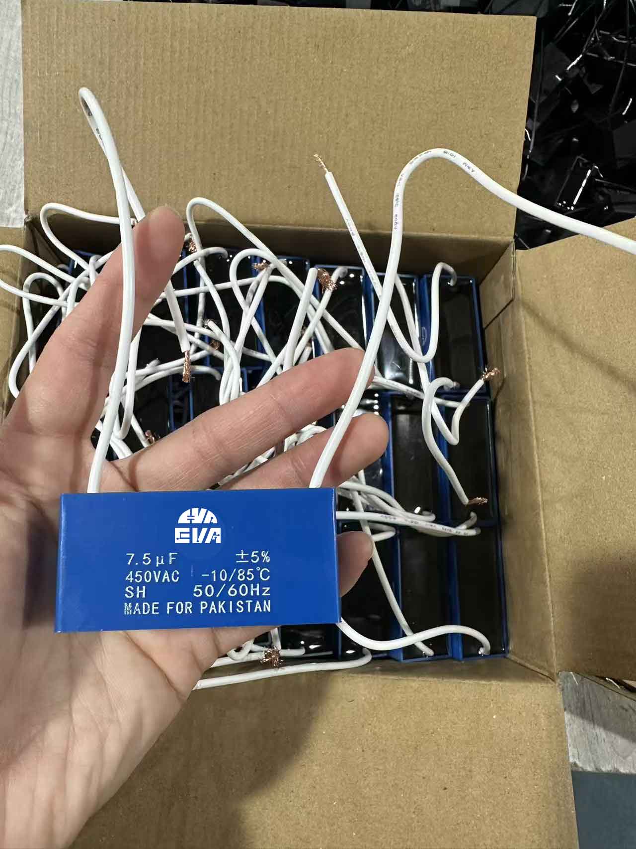 Tụ điện CBB61 bền bỉ dùng cho động cơ quạt và bơm