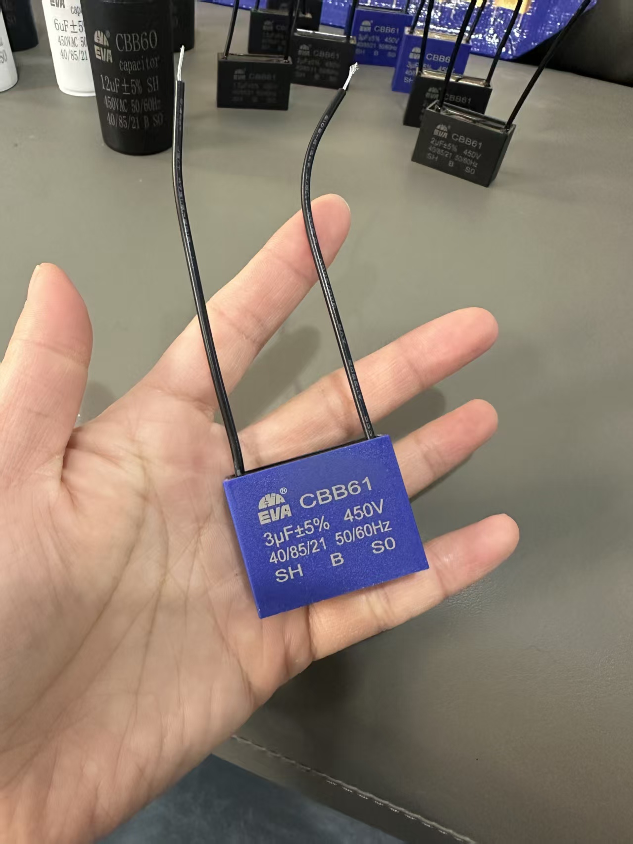 Tụ điện quạt CBB61: Hướng dẫn đầy đủ về quạt điện và hệ thống làm mát mùa hè